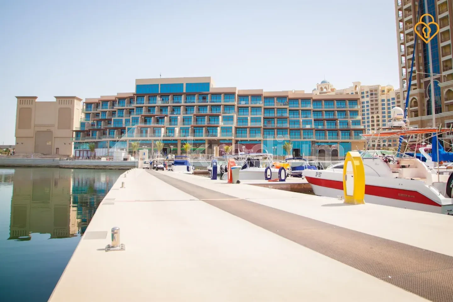 Palm Jumeirah: Shoreline Apartments