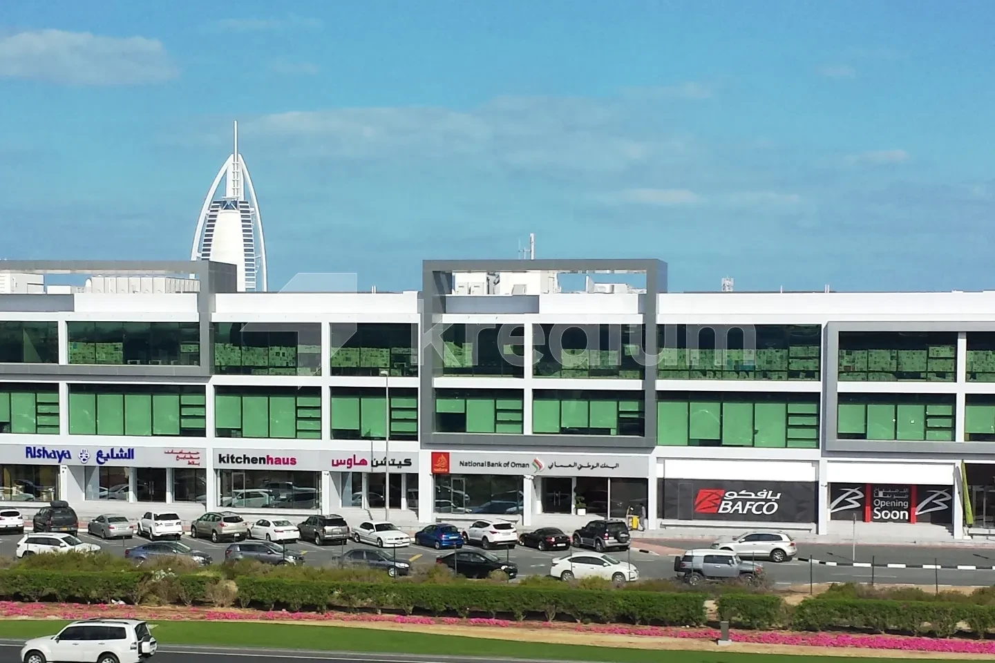 Sheikh Zayed Road: Eiffel 2