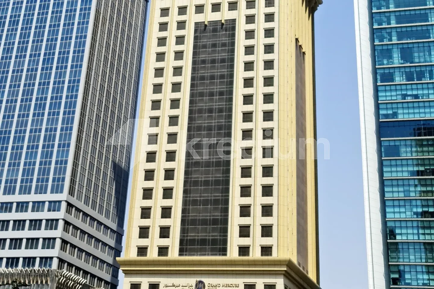 Sheikh Zayed Road: Grand Mercure Hotel