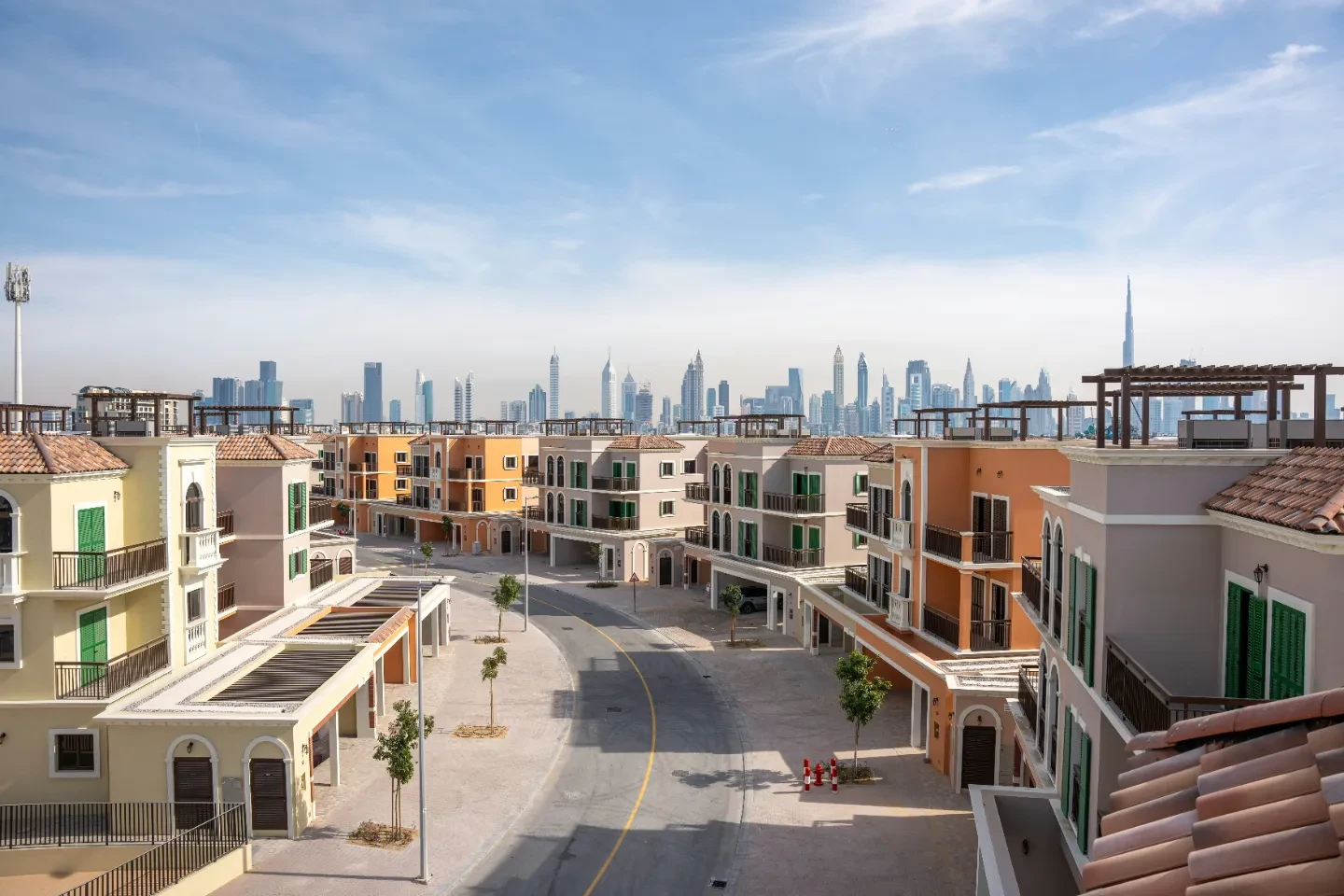 A residential neighborhood with homes in Dubai.