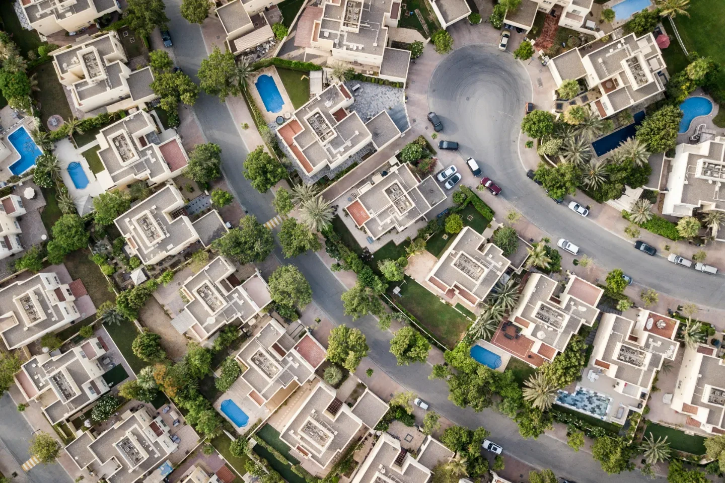 Aerial view of a Dubai neighborhood houses.